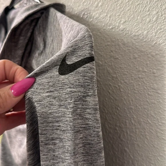 Nike Pro hooded top - Picture 7 of 7